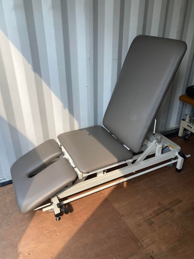 Pre-owned Electric High Low Physio Table