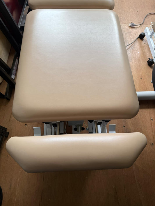 Pre-Owned 5 Section Kor Innovations Treatment Table