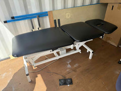 Pre-Owned Multi Flex Treatment Table